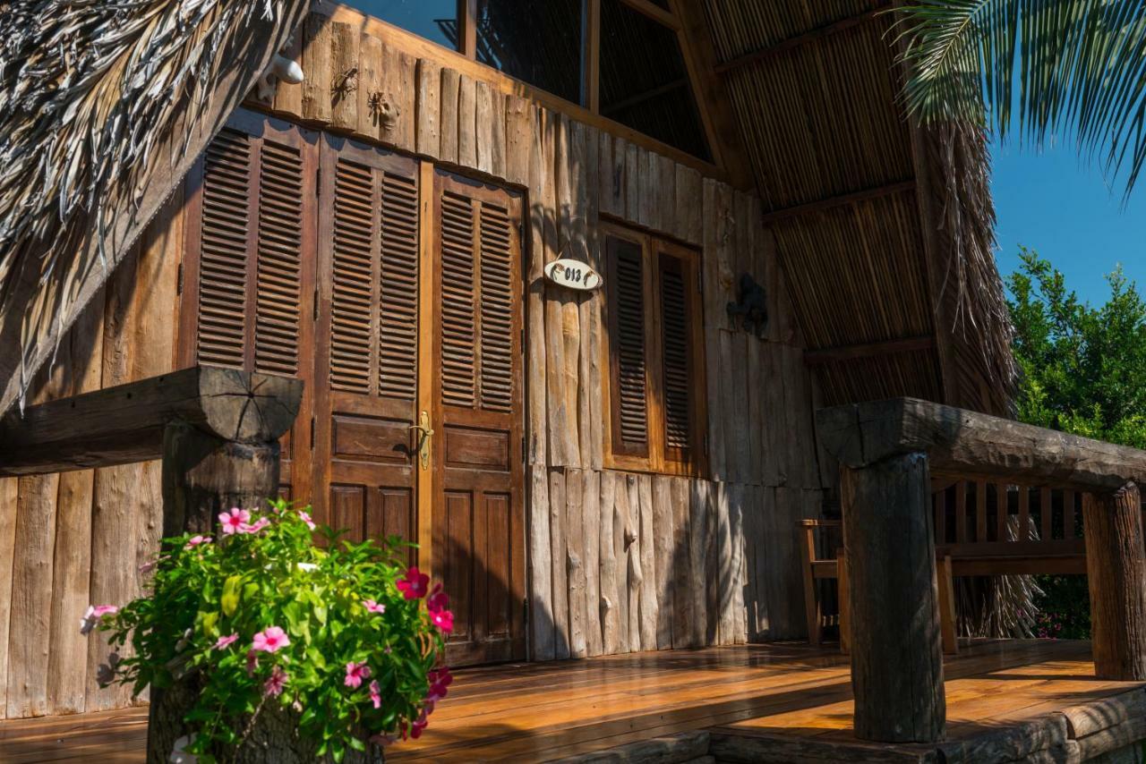 Veranda Beach Place Hotel Phan Thiet Exterior foto